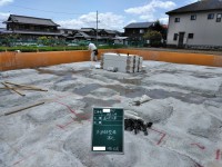 基礎外周部型枠建て込み工事